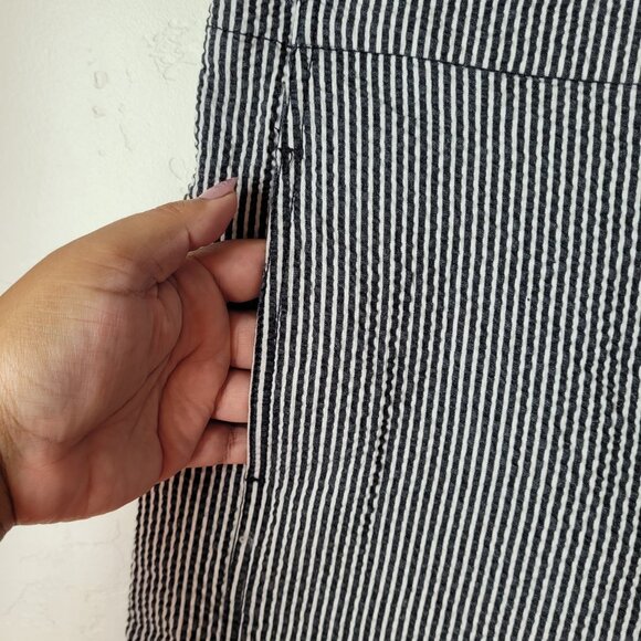 Ann Taylor Striped Wide Leg Cropped Pants - Picture 7 of 9